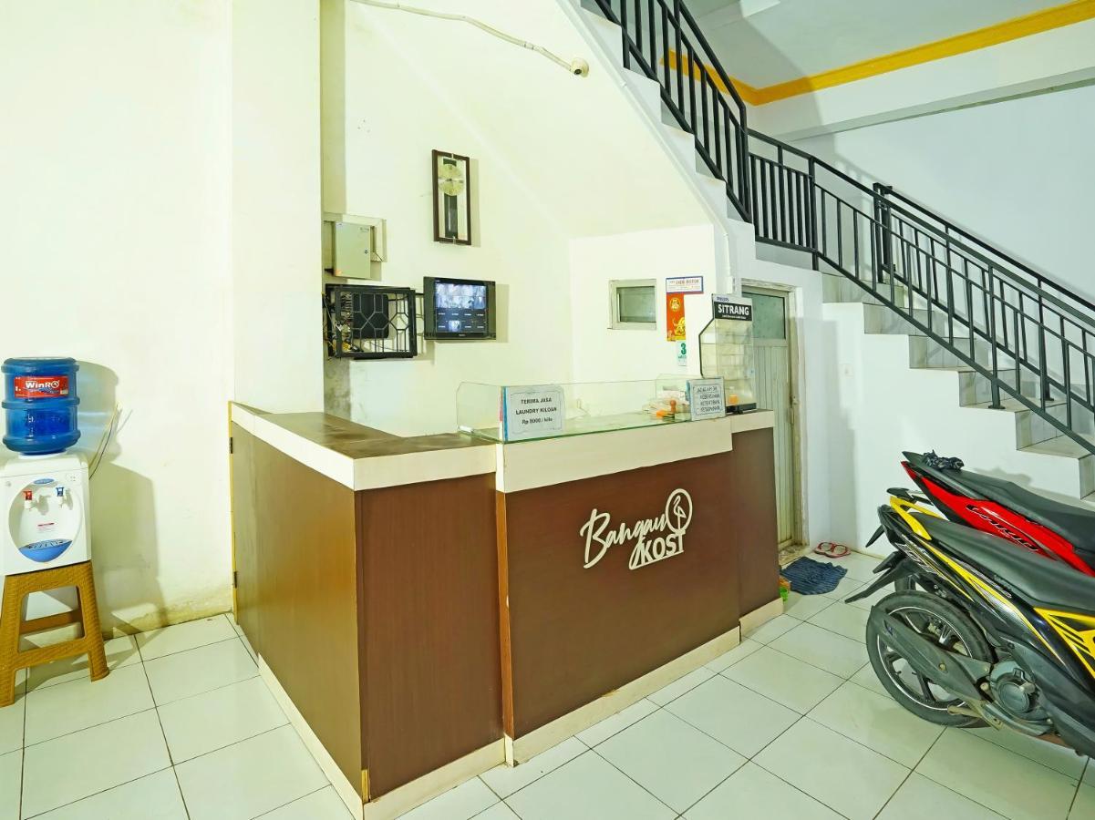 Hotel Oyo 91559 Kost Bangau Syariah Perabumulih Exteriér fotografie